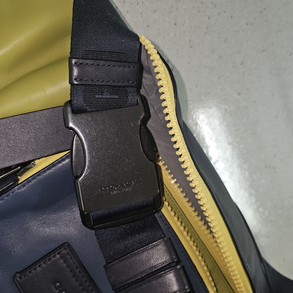Coach Men's Two-Tone Belt Bag - Picture 11 of 13